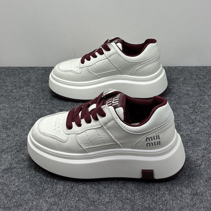 Damen Modische Plateau Sneakers aus strapazierfähigem Leder mit minimalistischer Optik Drune