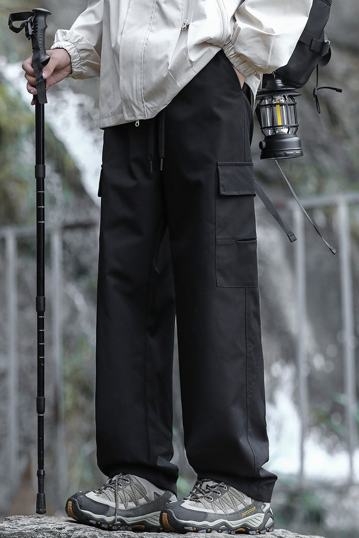 Herren Oversized Outdoor‑Cargohose mit Zugbund, großen Klapp‑ und Utility‑Taschen Drune