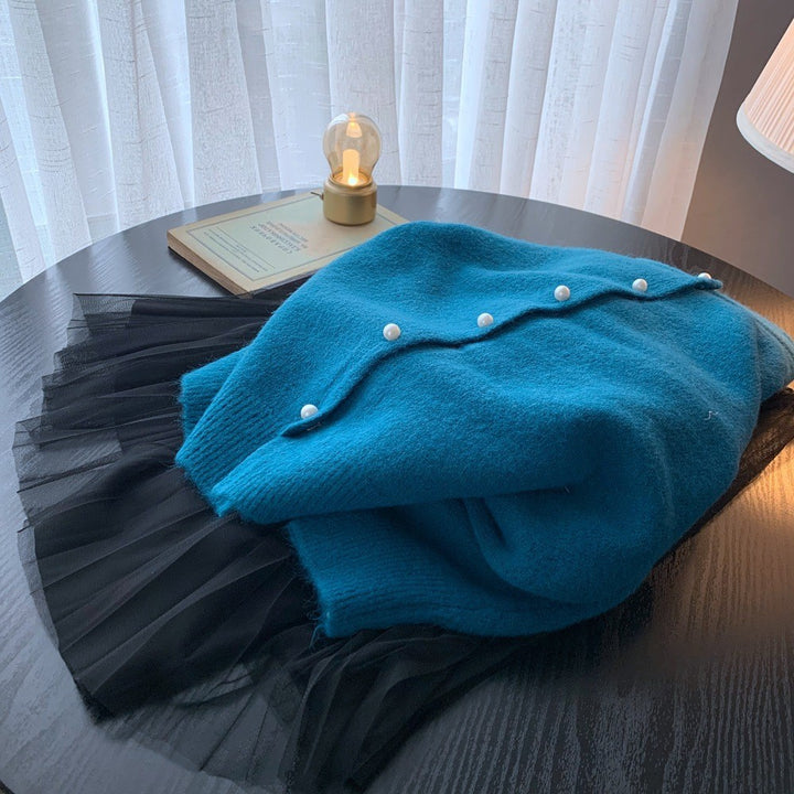 Damen Strickjacke mit edlen Perlenknöpfen und modernem Design Drune