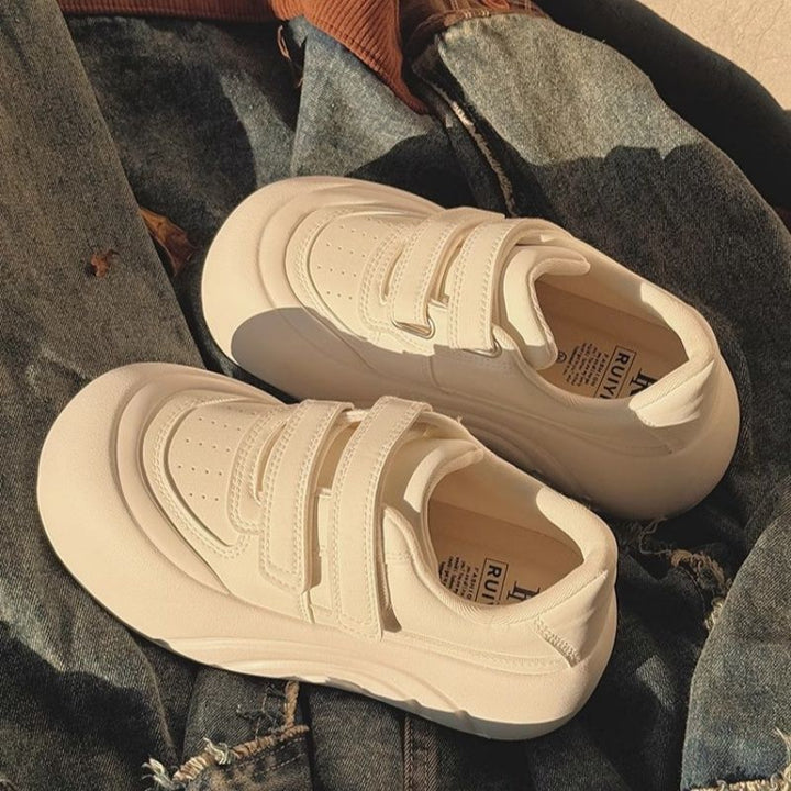 Damen Nachhaltige Sneaker mit verstellbarem Klettverschluss und dämpfender Sohle Drune