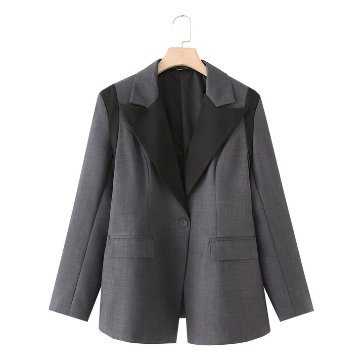 Damen nan weitgeschnittener Blazer mit kontrastierendem Revers, einreihiger Knopfleiste und Pattentaschen Drune
