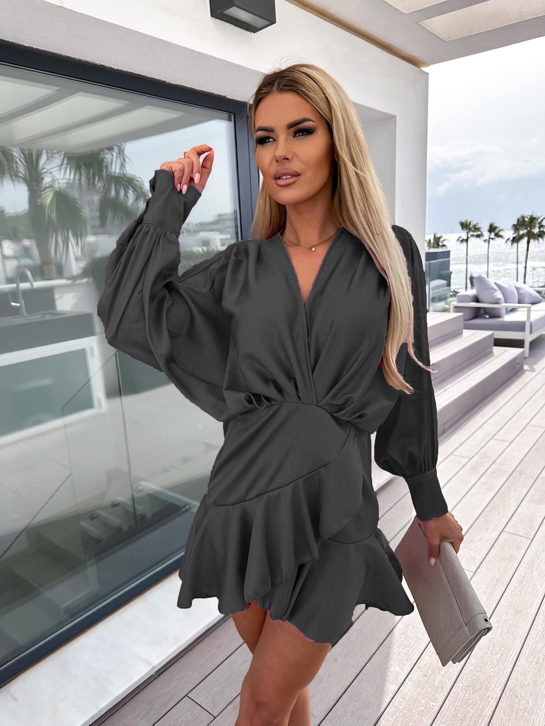 Damen Wickelkleid mit voluminösen Ärmeln und schwingendem Saum Drune