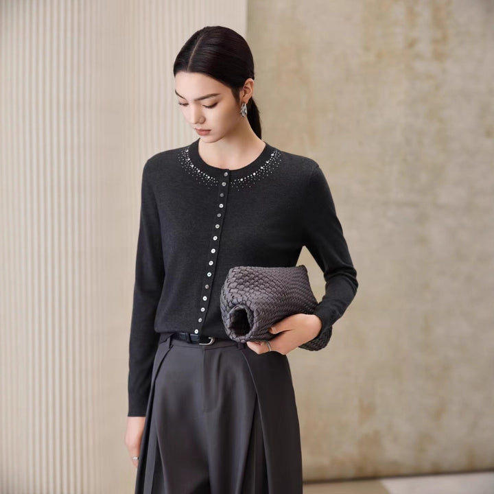 Damen Feiner Feinstrick-Cardigan mit Perlendekor am Rundhalsausschnitt Drune