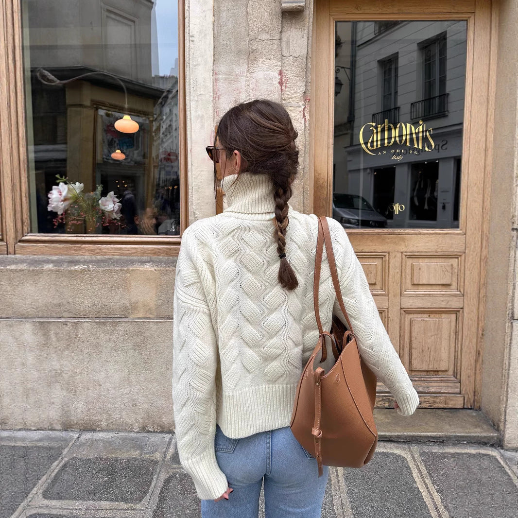 Damen gemütlicher Pullover mit hohem Kragen und Kabelstrick Drune