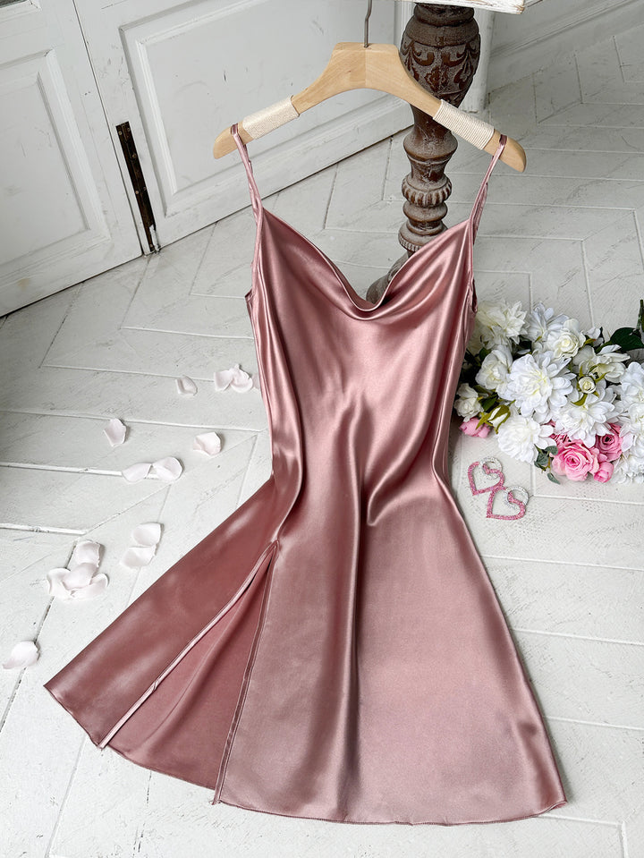 Damen Satin Kleid mit tiefem Ausschnitt Drune