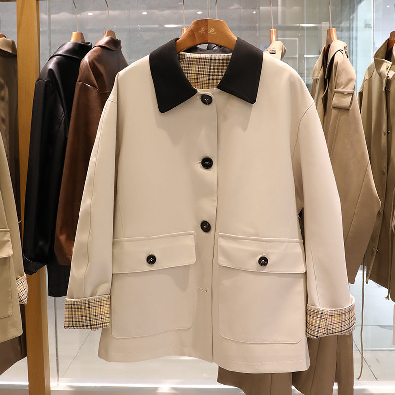 Damen Kurze Trenchjacke mit kontrastierendem Reverskragen und kariertem Futter Drune