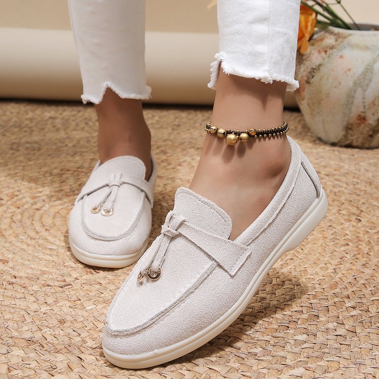 Damen Slipper-Loafer aus Velourslederoptik mit dekorativem Knotenriemen und leicht profilierter Gummisohle Drune