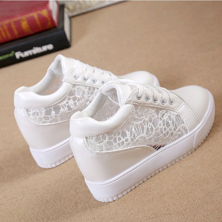 Damen Wedge-Sneaker mit modischem Spitzen-Detail und lässigem Metallic-Finish Drune