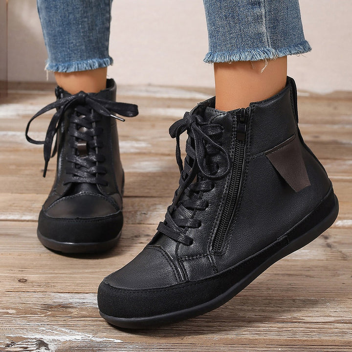 Damen  hochgeschnittene Freizeit-Sneaker-Stiefelette mit seitlichem Reißverschluss gepolstertem Fußbett und rutschfester Gummisohle Drune