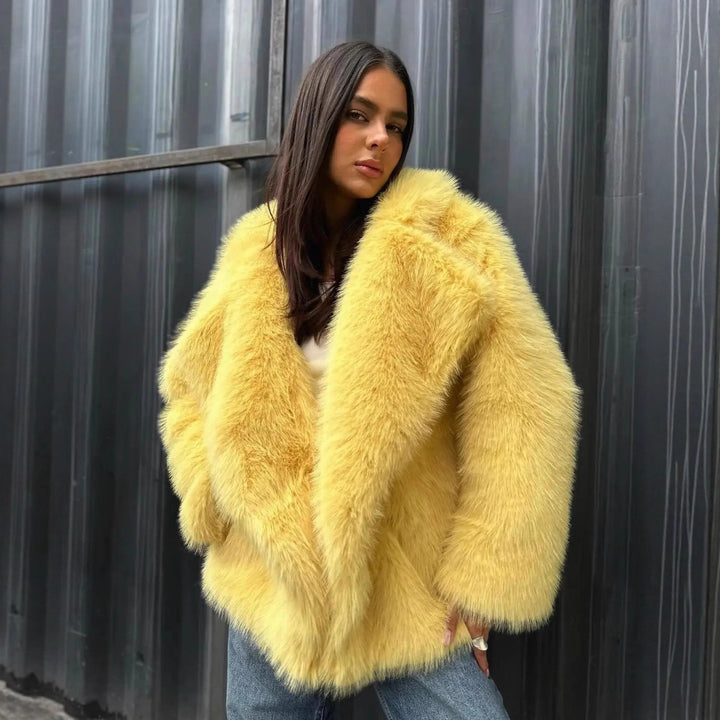 Damen Kurzer Oversize Kunstpelz-Mantel mit voluminösem Schalkragen Drune
