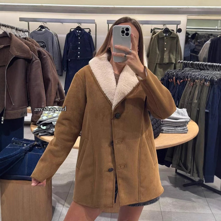 Damen Kurzmantel aus Veloursoptik mit Teddyfutter und Schalkragen Drune