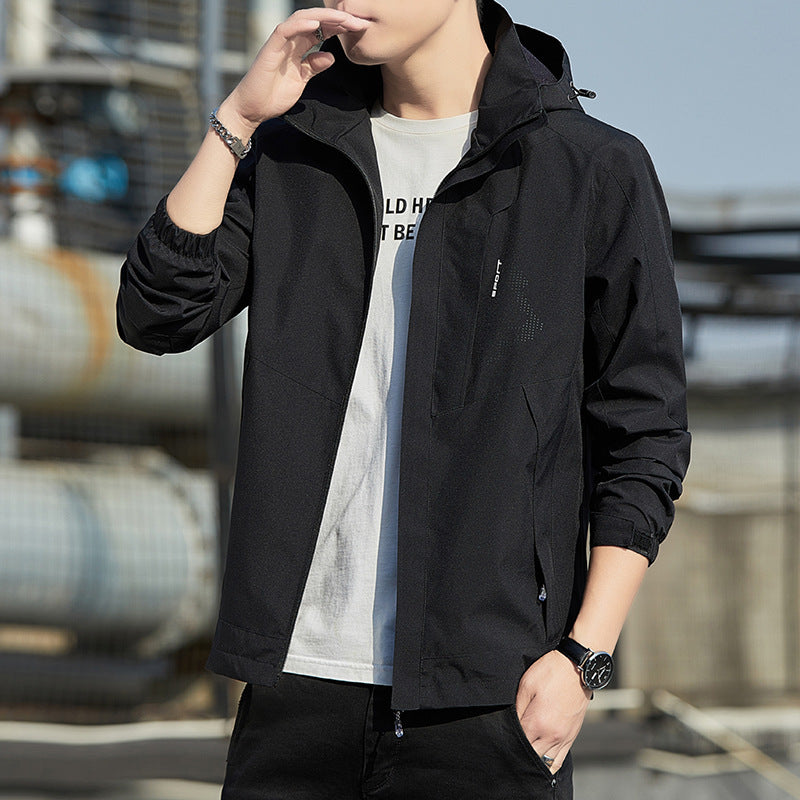 Herren Leichte Kapuzen-Softshelljacke mit winddichter Membran und minimalistischem Urban‑Schnitt Drune
