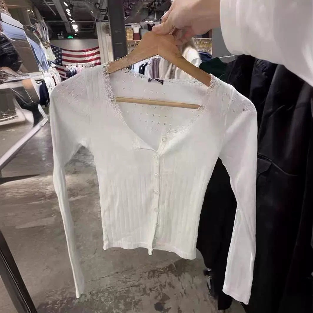 Damen feines Langarmshirt mit zarter Spitzenverzierung Drune