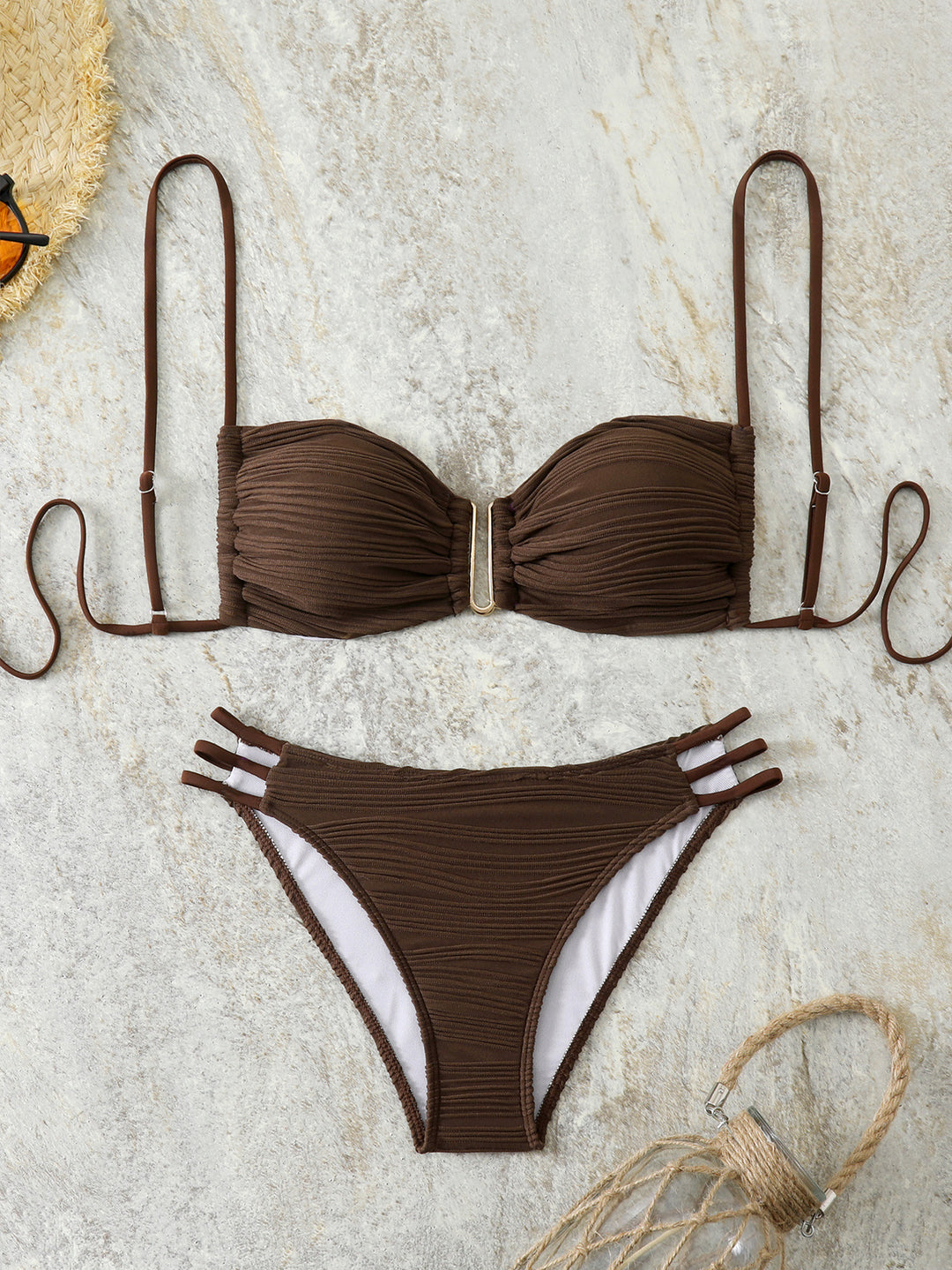 Damen Balkon-Bikini mit raffiniertem Rüschendesign und eleganten Trägern Drune