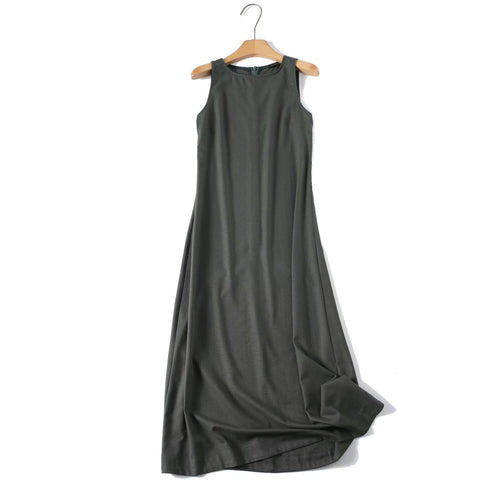 Damen ärmelloses Maxikleid mit elegantem Schnitt aus fließendem Stoff Drune