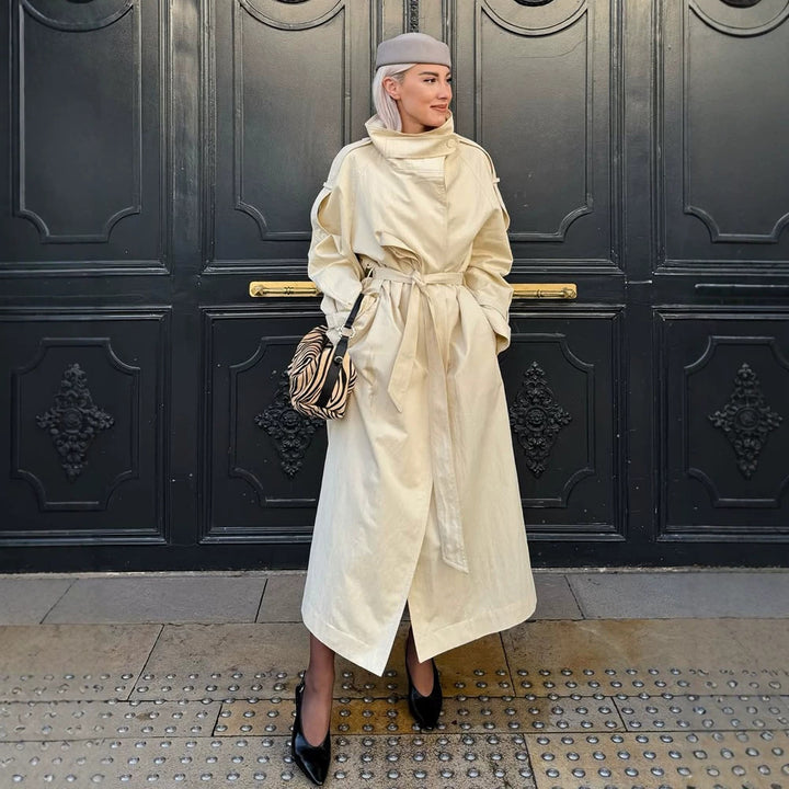 Damen langer leichter Trenchcoat mit weitem Schalkragen und überschnittener Schulter Drune