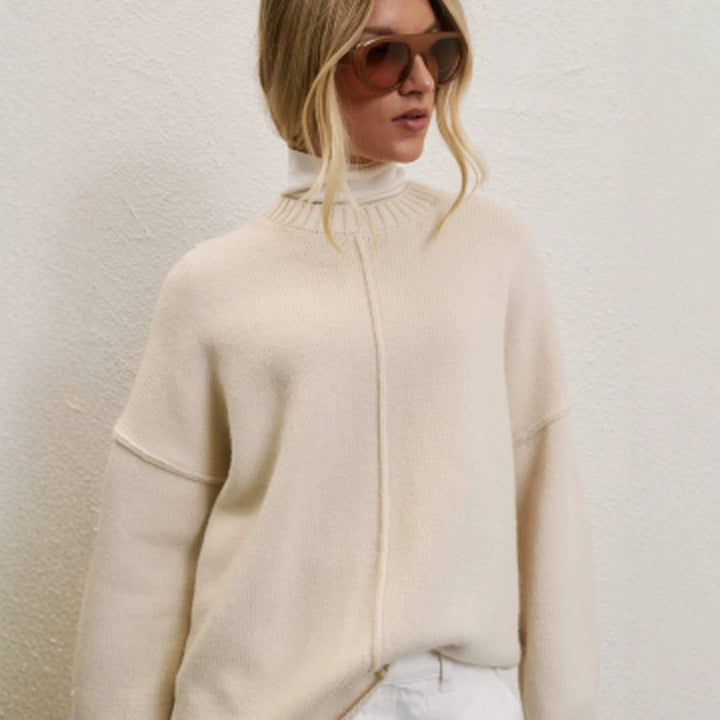 Damen Oversized Rollkragenpullover mit verdeckter Mittelnaht Drune