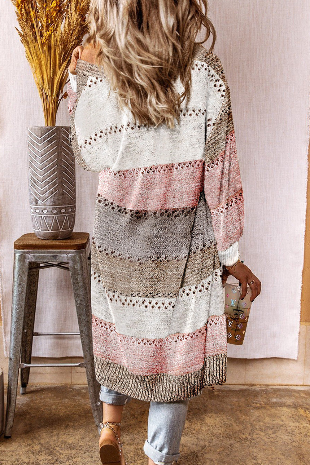 Damen Strickjacke mit modischem Farbblockdesign und luftigen Häkelstrickdetails Drune