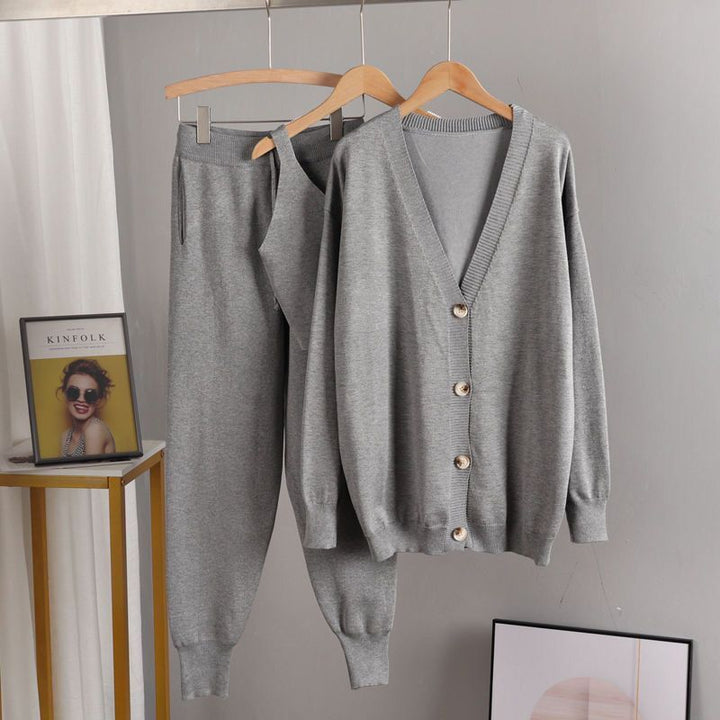Damen stilvolles Strickset mit Knopfdetaillierung Drune