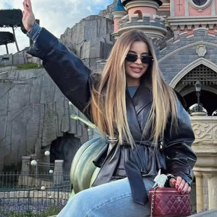Damen Kurze Kunstleder-Wickeljacke mit Taillengürtel und übergroßem Revers Drune