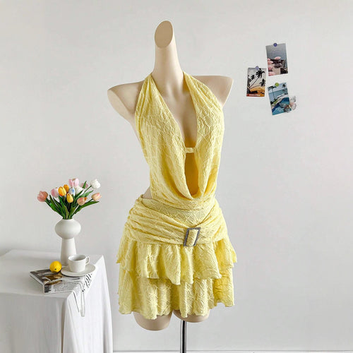 Damen Minikleid mit raffiniertem Wickel-Ausschnitt und dekorativen Rüschen Drune