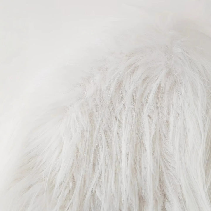 Damen nan kurze Eco-Kunstpelzjacke mit langfaseriger Flokati‑Optik, Rundhalsausschnitt und nahtverdecktem Innenfutter Drune