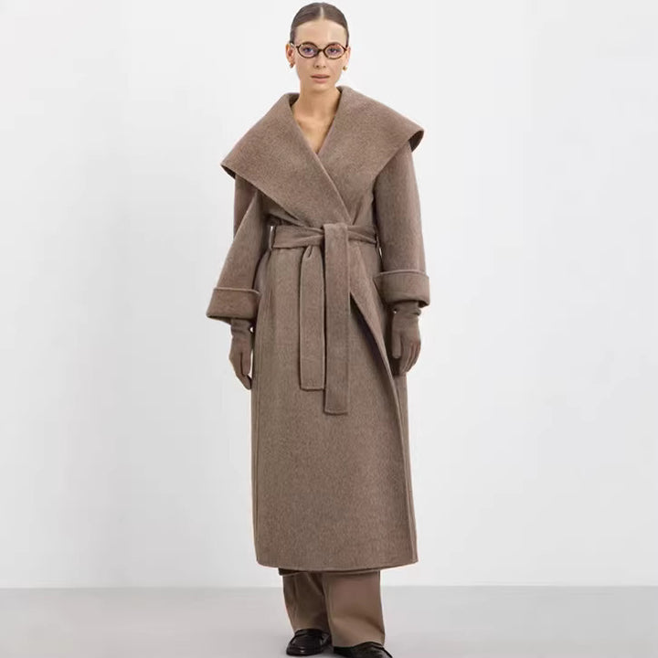 Damen Maxi-Mantel im Wickelstil mit breitem Schalkragen und Krempelärmeln Drune