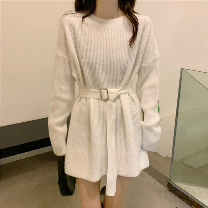 Damen Strickkleid mit taillierter Gürteldetail und modernem Rippmuster Drune
