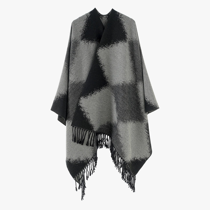 Damen Capeponcho mit weichfallender Wollmix‑Qualität, asymmetrischem Zipfelsaum und Kettelfransen Drune