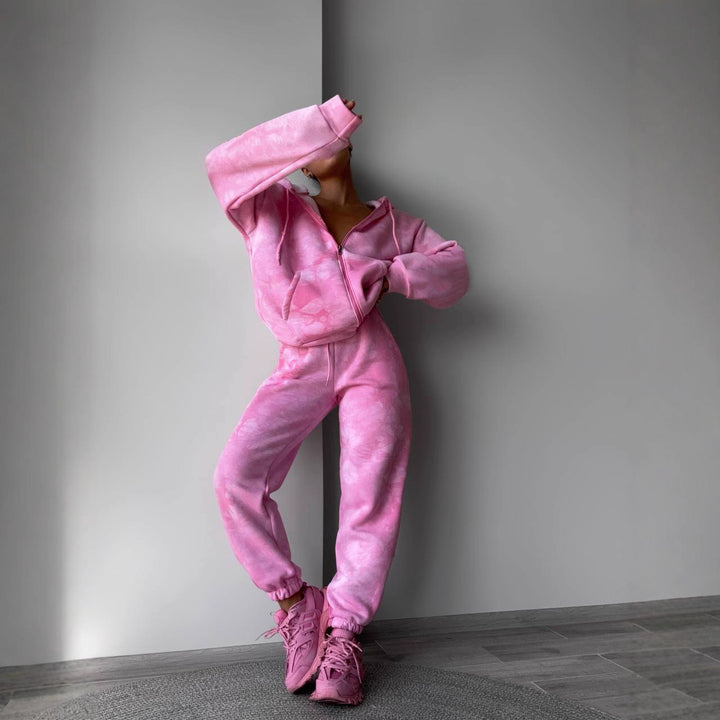 Damen sportlicher Jogginganzug mit hohem Kragen und seitlichen Reißverschlüssen Drune