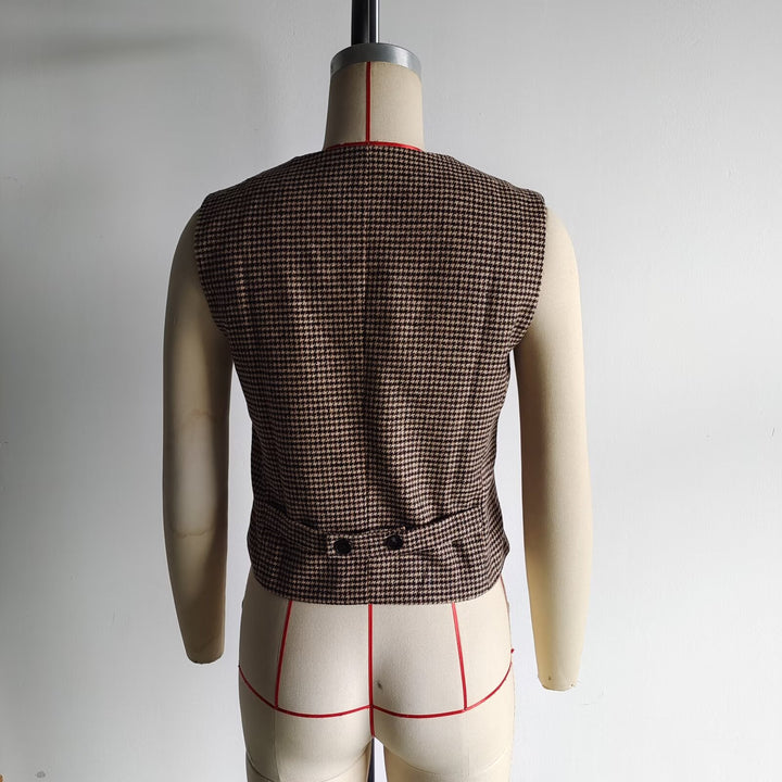 Damen nan tailliertes Hahnentritt-Gilet mit V-Ausschnitt und Knopfleiste Drune