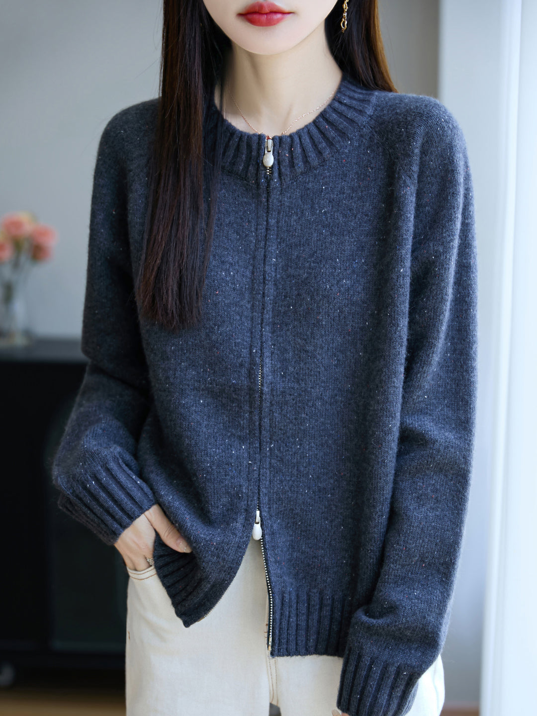 Damen Zip-Strickjacke mit Rundhalsausschnitt, feinem Nep‑Garn und gerippten Abschlüssen Drune