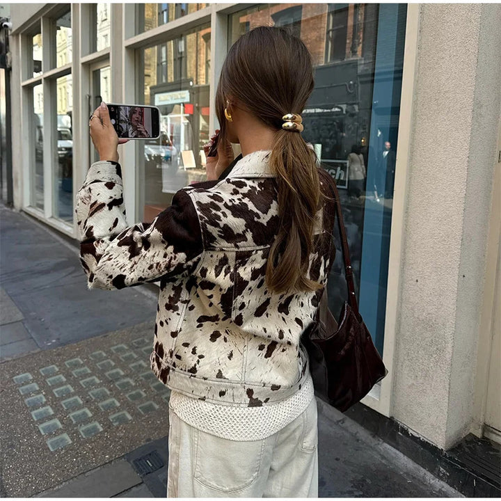 Damen Modische Lammfelljacke mit auffälligem Design Drune