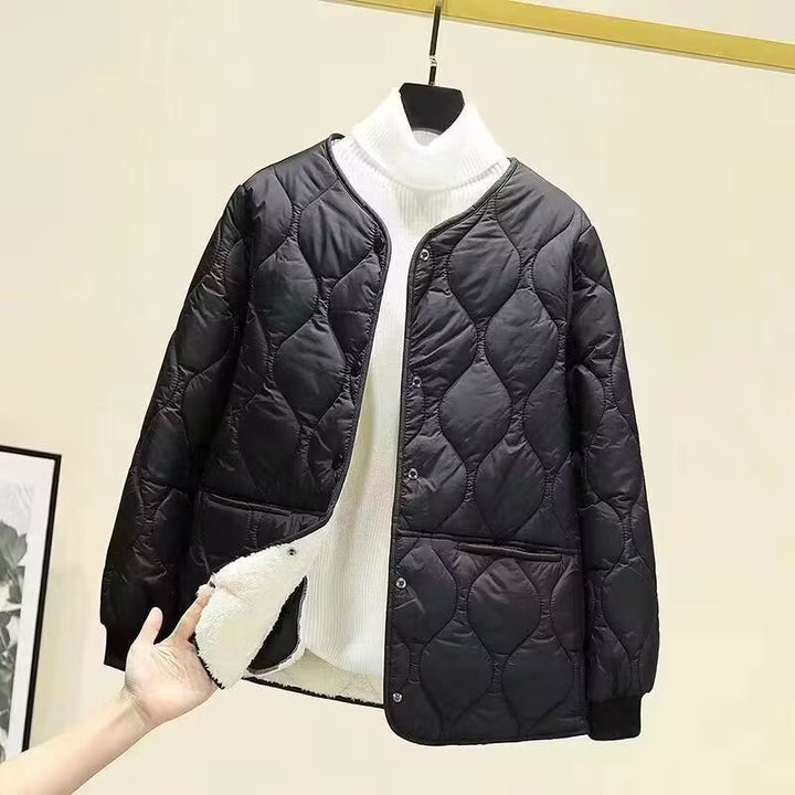 Damen nan ultraleichte wattierte Kurzjacke mit organischer Wellensteppung und elastischen Rippbündchen Drune