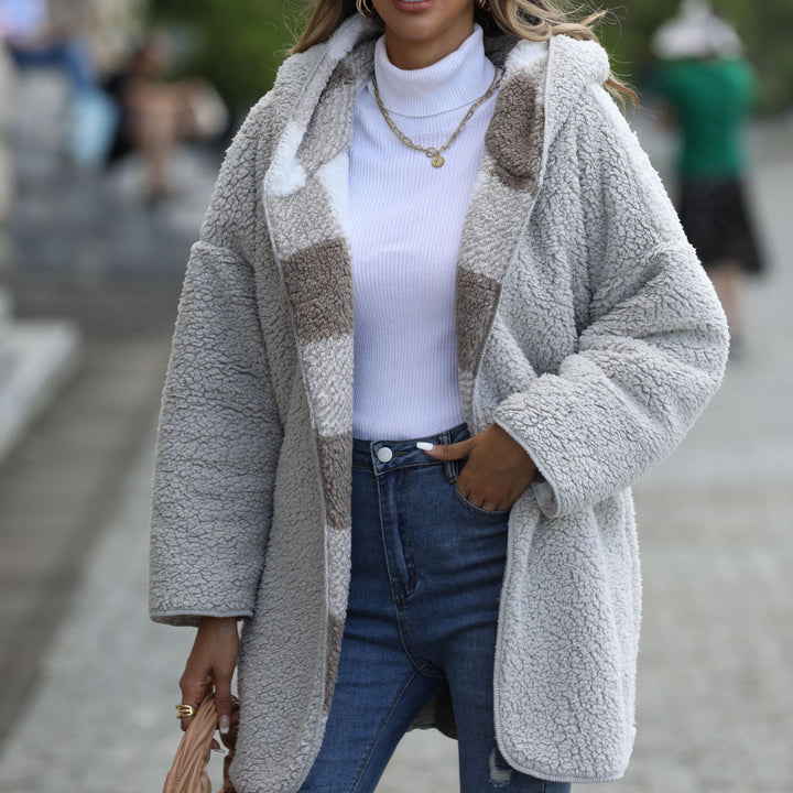 Damen Plüschjacke im modernen Karodesign Drune
