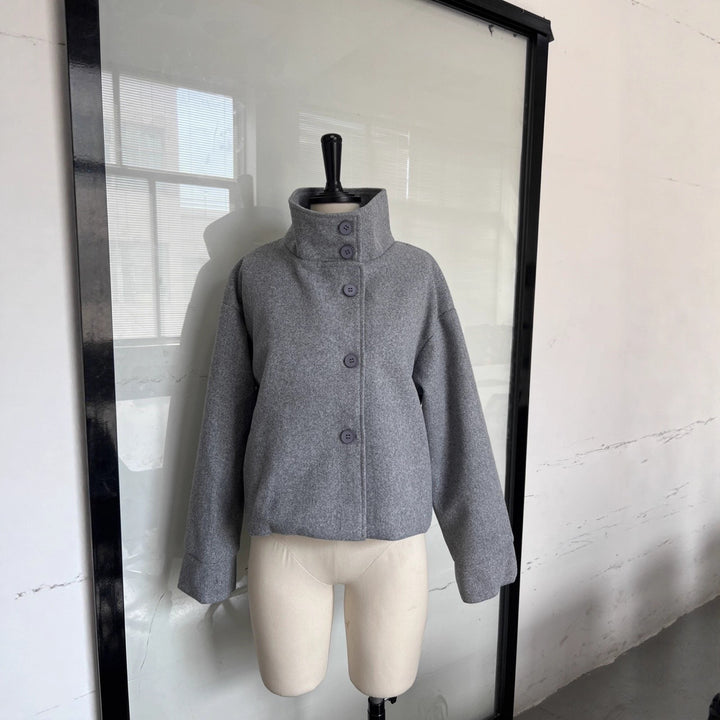 Damen Modische Oversized Jacke mit hochschließendem Kragen und Knopfdetails Drune