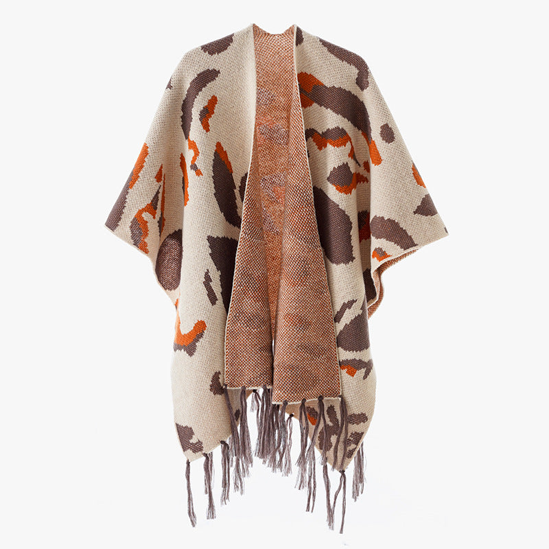 Damen Oversize-Strickponcho mit animalischem Jacquard und Fransensaum Drune