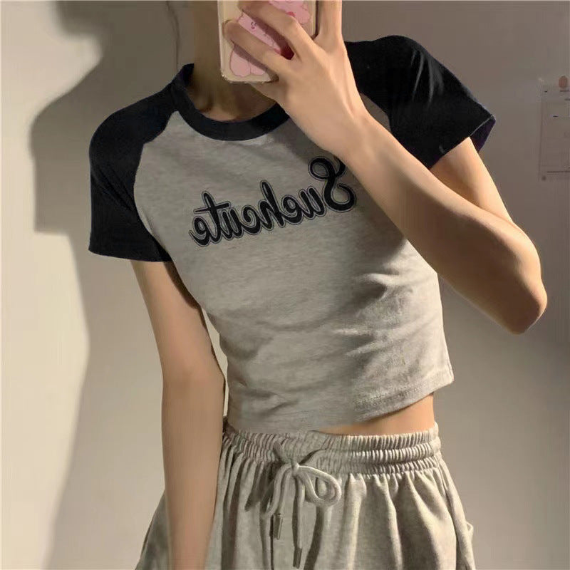 Damen Cropped Graphic T-Shirt mit Verspielt Schriftzug Drune