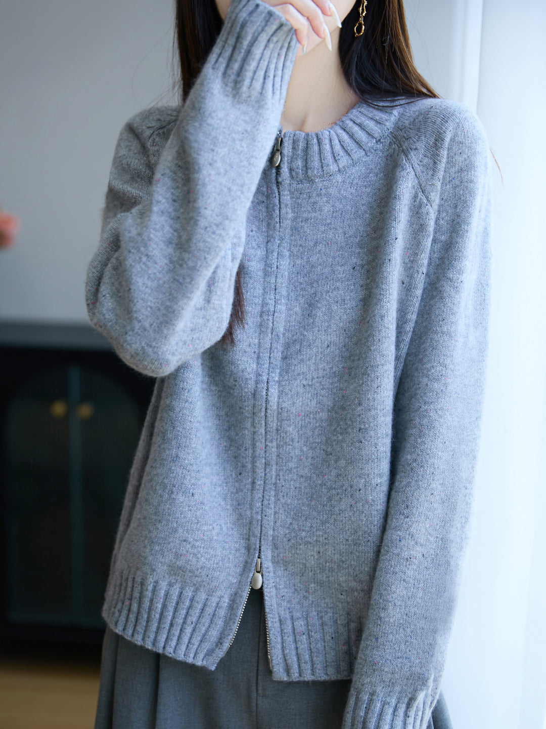 Damen Zip-Strickjacke mit Rundhalsausschnitt, feinem Nep‑Garn und gerippten Abschlüssen Drune