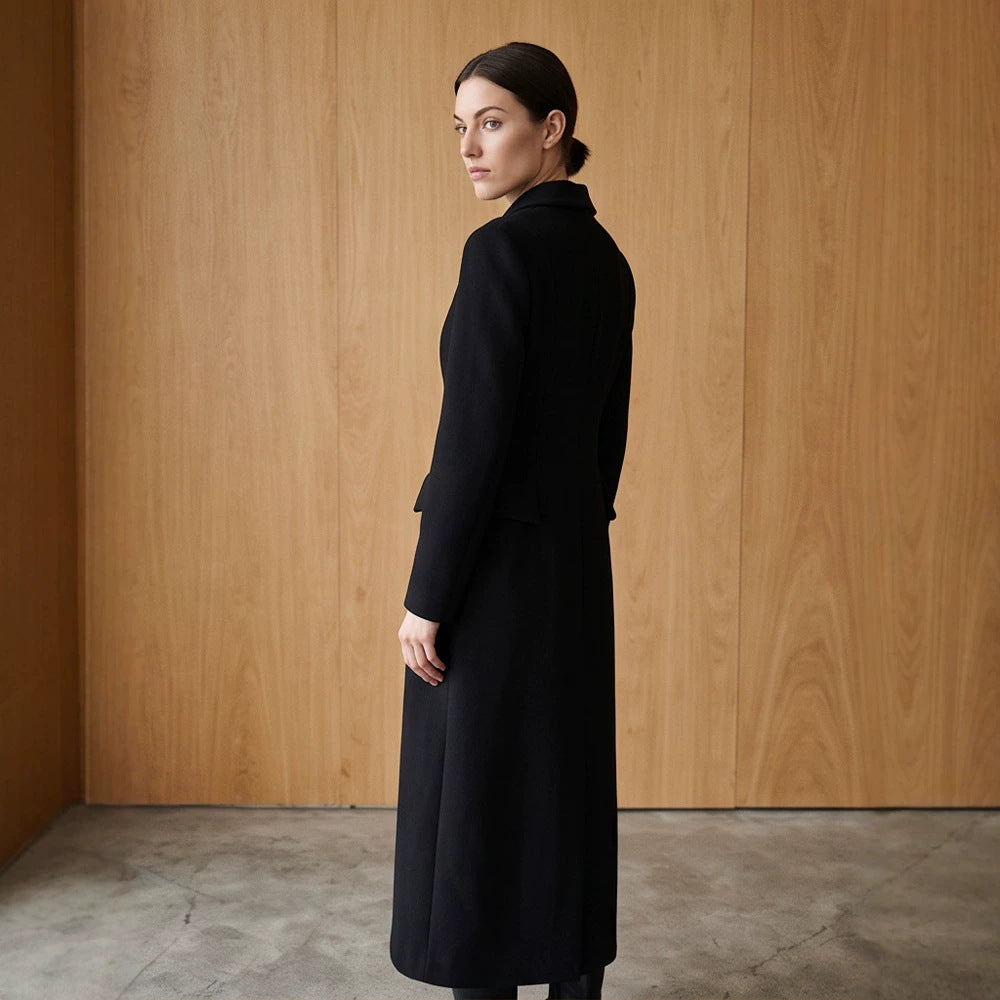 Damen Taillierter Longcoat mit Schalkragen und figurformenden Abnähern Drune