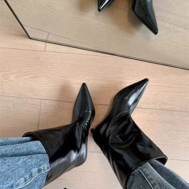 Damen Kniehohe Lackstiefel mit spitzer Zehenform und schlankem Kitten-Absatz Drune