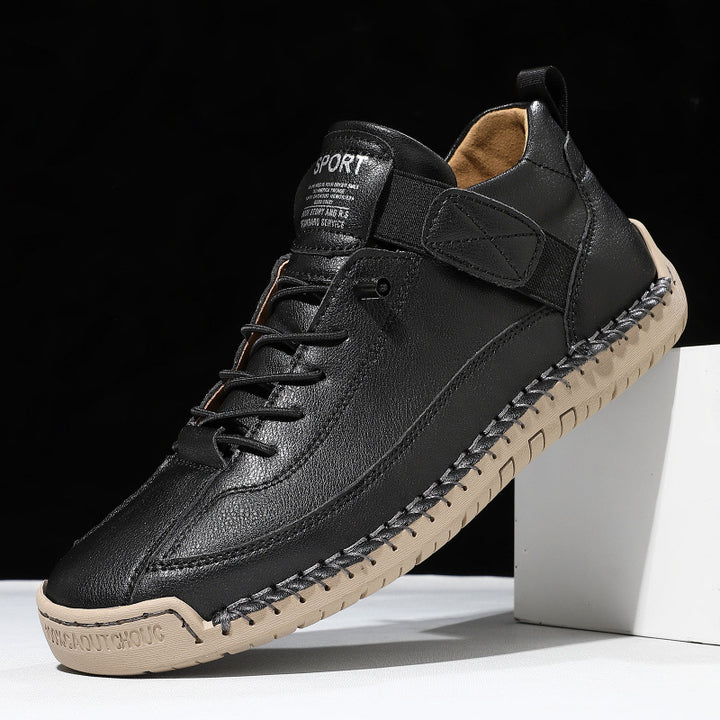 Herren Ledernachahmender Freizeit‑Sneaker mit Klettriemen, Mokassinnaht & profilierter Gummisohle Drune