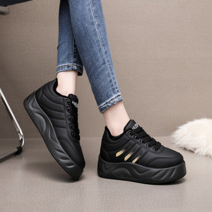 Damen sportliche Sneaker mit rutschfestem Profil und wärmendem Innenfutter Drune