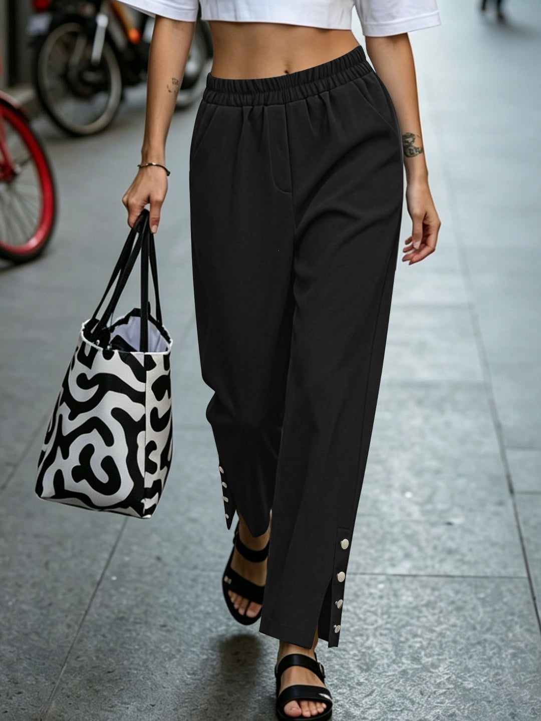 Damen Leichte Relaxed-Hose mit Gummibund, Seitentaschen und Knopfdetail Drune