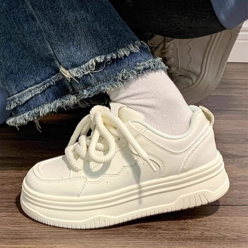 Damen Komfortable Plateau-Sneaker mit trendigem Design und dicker Sohle Drune