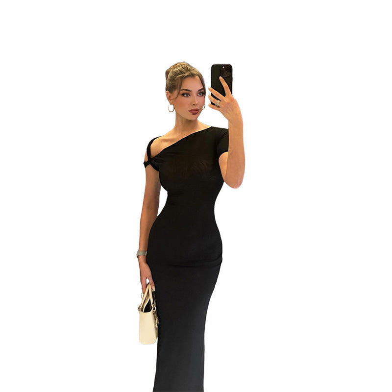 Damen Elegantes und figurbetontes Maxikleid mit zartem Schulterdesign Drune