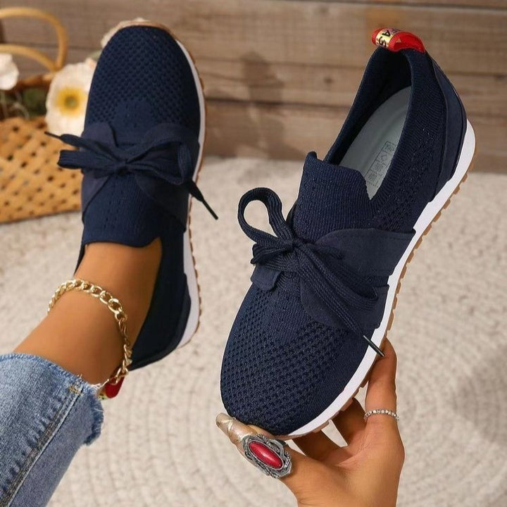 Damen Strick-Slip-On Sneaker mit elastischem Schaft, dekorativer Schnürung und profilierter Gummilaufsohle Drune