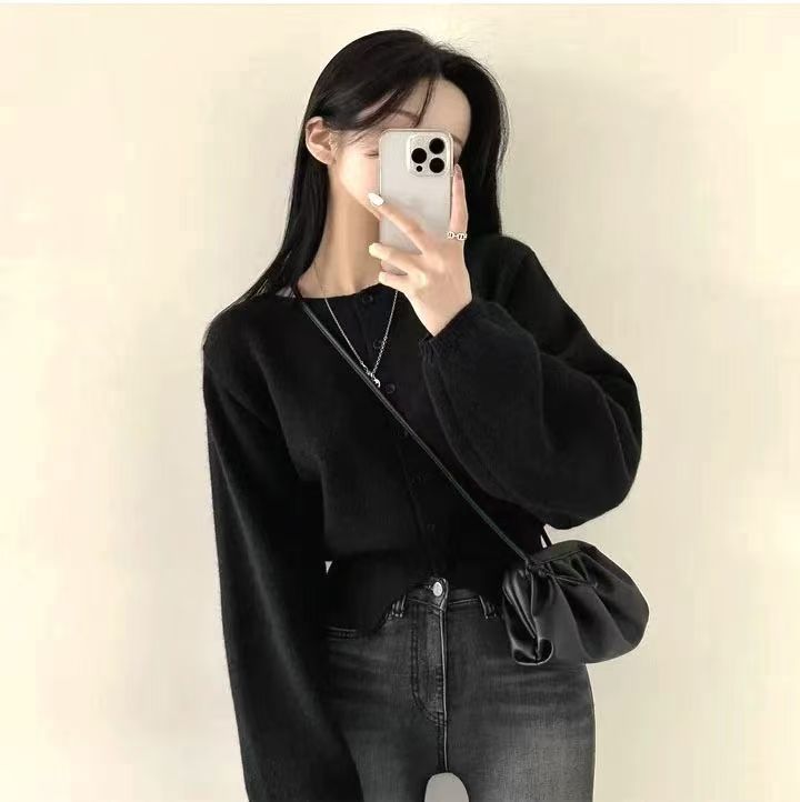 Damen Cropped Strickjacke mit Knopfleiste und oversized Ärmeln Drune