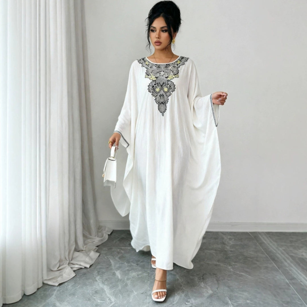 Damen Kaftan-Kleid mit aufwändiger Halsstickerei und weitem Schnitt Drune