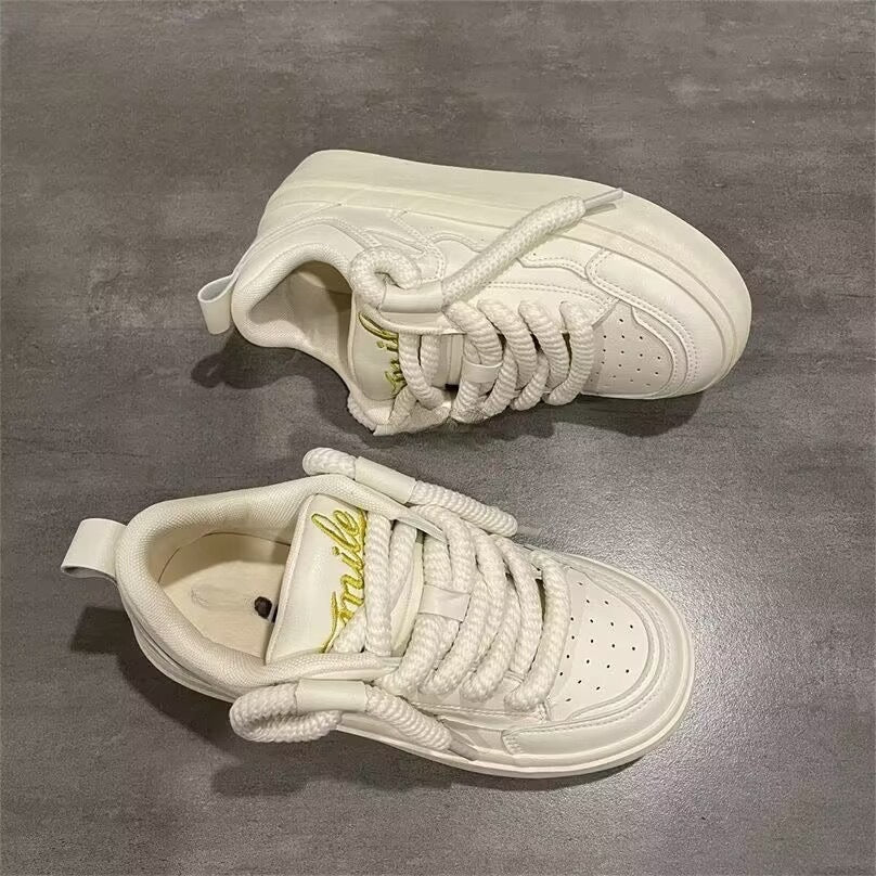 Damen modische Sneaker mit extraleichter Sohle von Drune